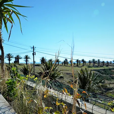Дом отдыха Balcony View House *